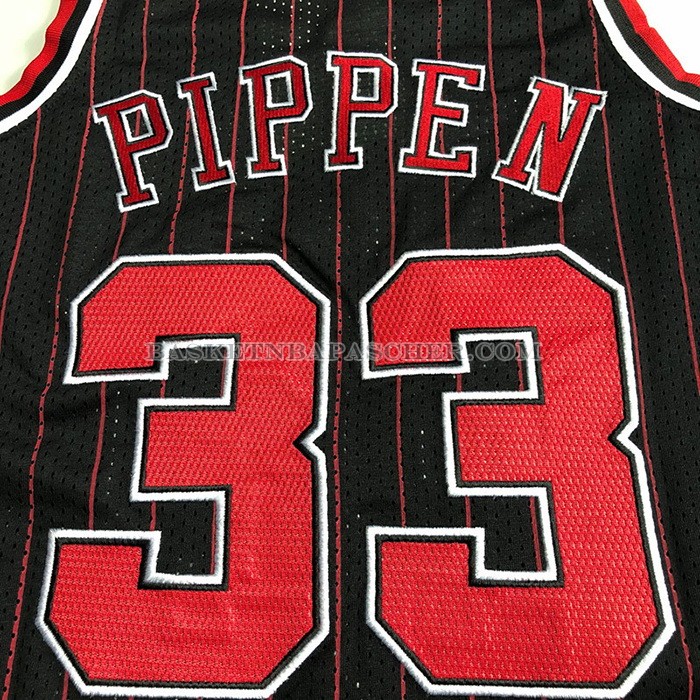 Maillot Chicago Bulls Scottie Pippen NO 33 Mitchell & Ness 1996-97 Noir